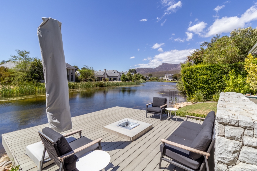 4 Bedroom Property for Sale in Pearl Valley at Val de Vie Western Cape